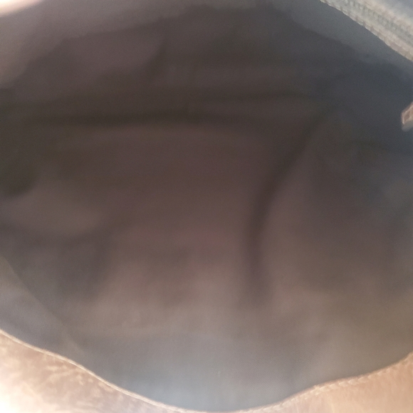 GUCCI New Pelham Shoulder Bag - Picture 13 of 15